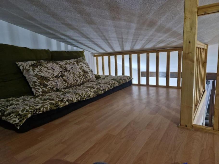 Appartement A 25 Min De La Plage Tourbes Екстер'єр фото